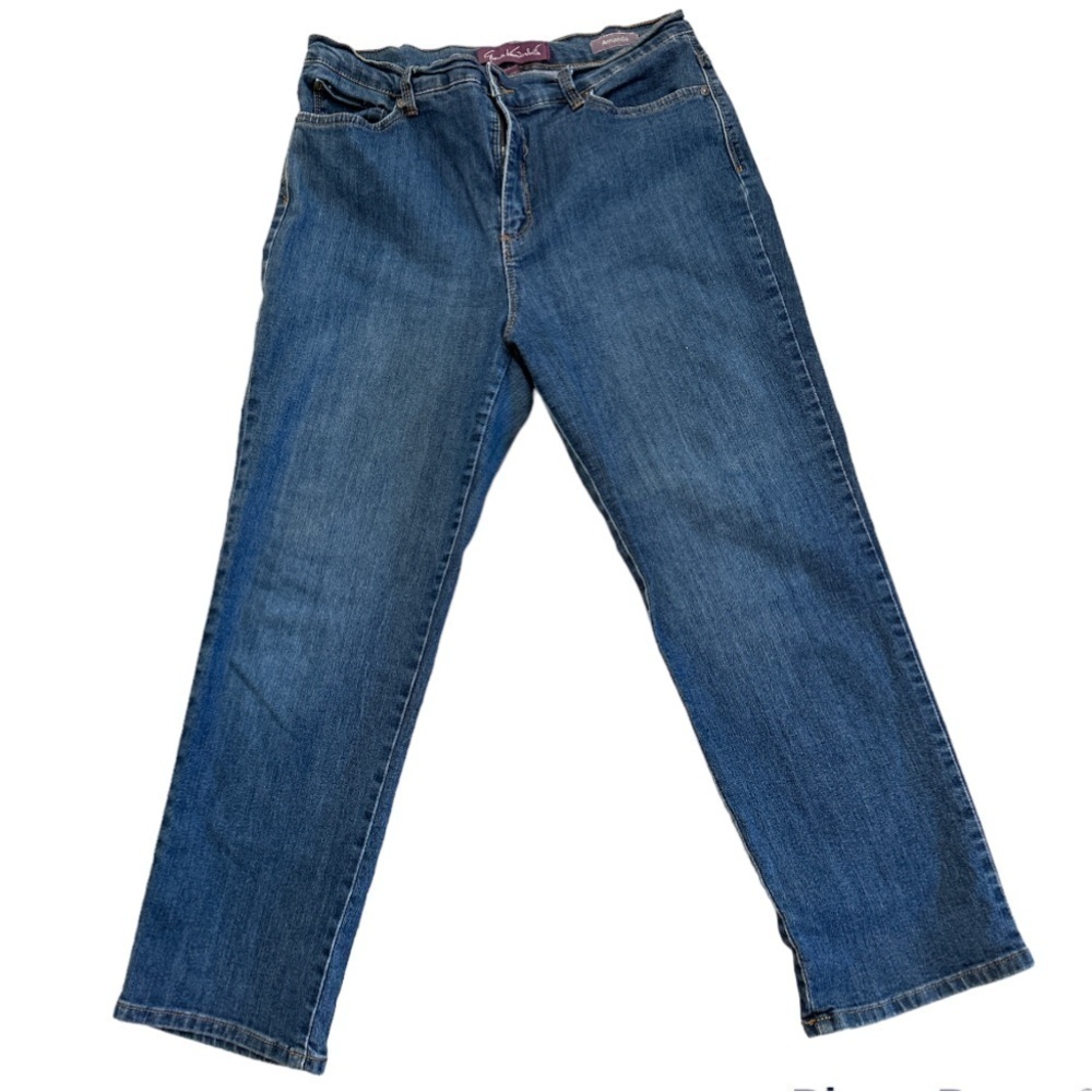 Gloria Vanderbilt Amanda JeansSize 14P Petite Blue Stretch High Rise